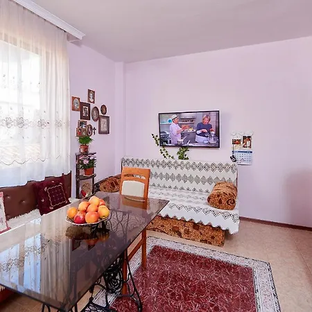 Apartment Dora Pomorie